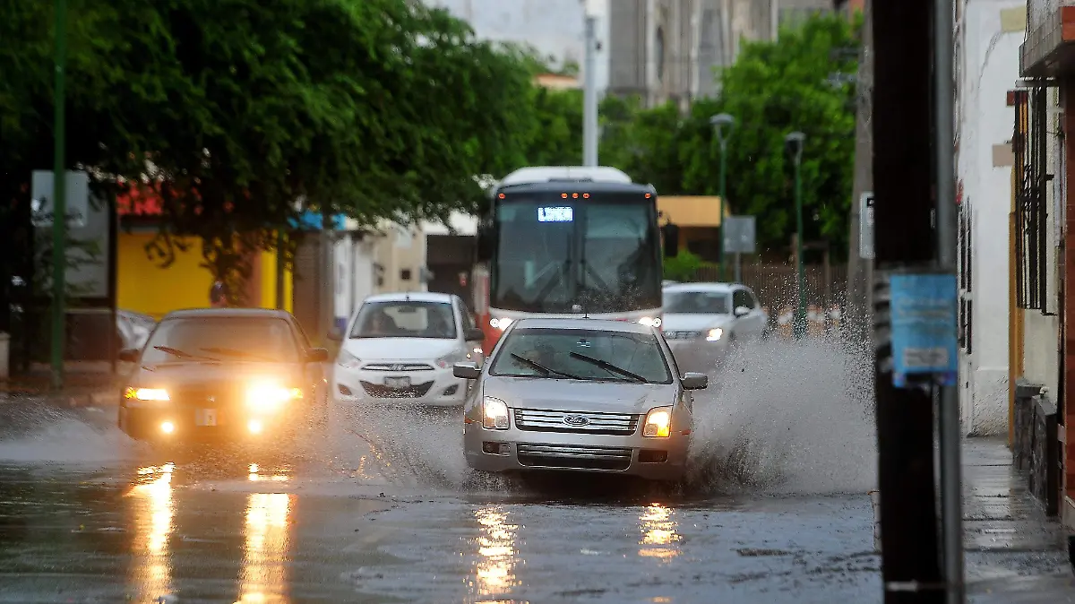 Clima Lluvia-Omar Carrazco (7)